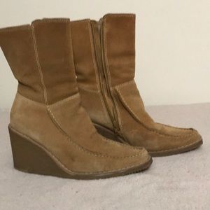 Size 9 1/2 b Steve Madden boots